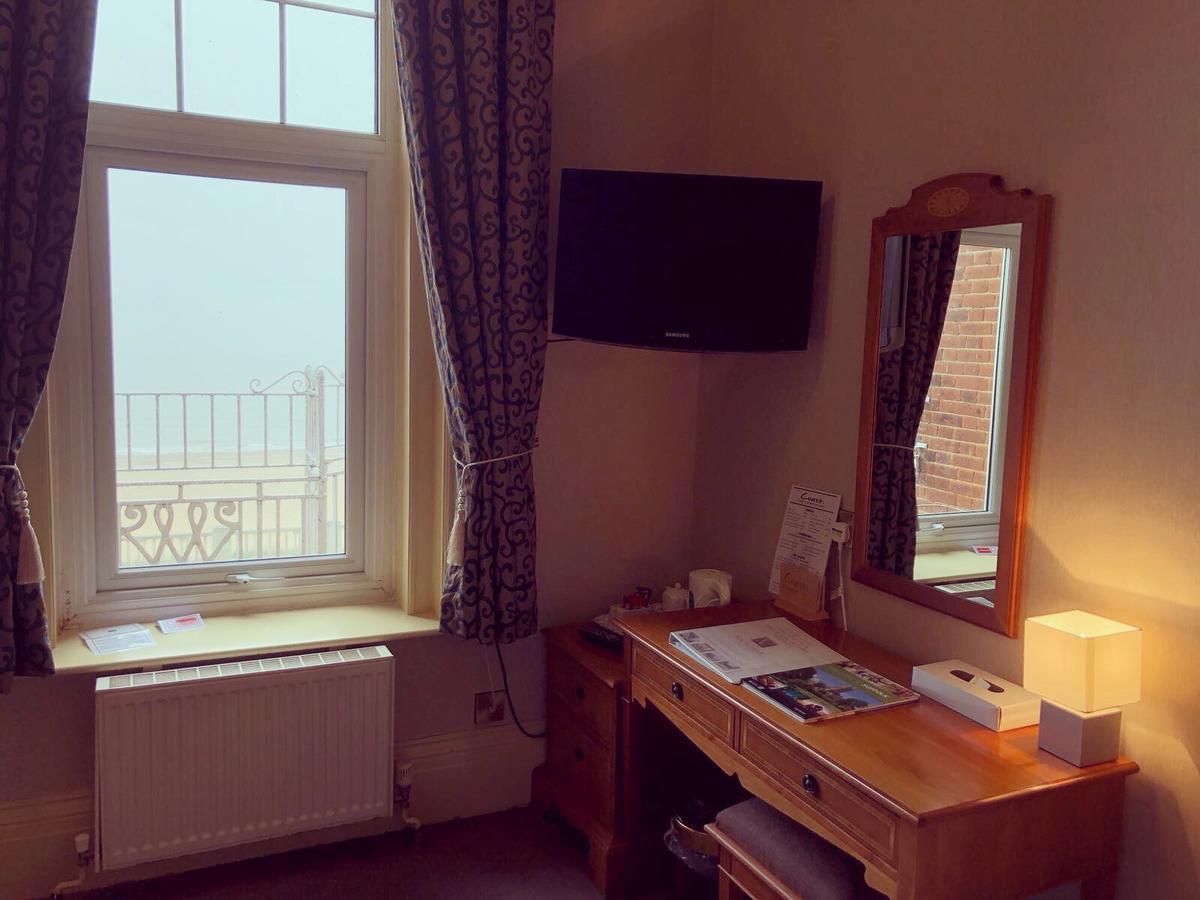 Hotel Victoria Lowestoft Extérieur photo